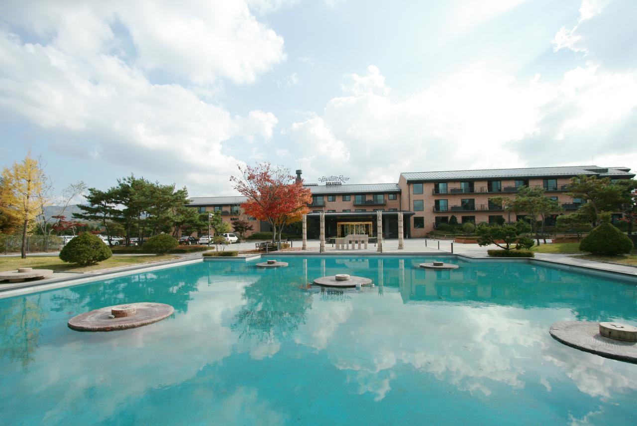 Hantan River Spa Hotel Cheorwon Exterior foto